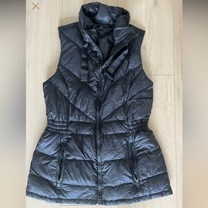 Athleta puffer vest
